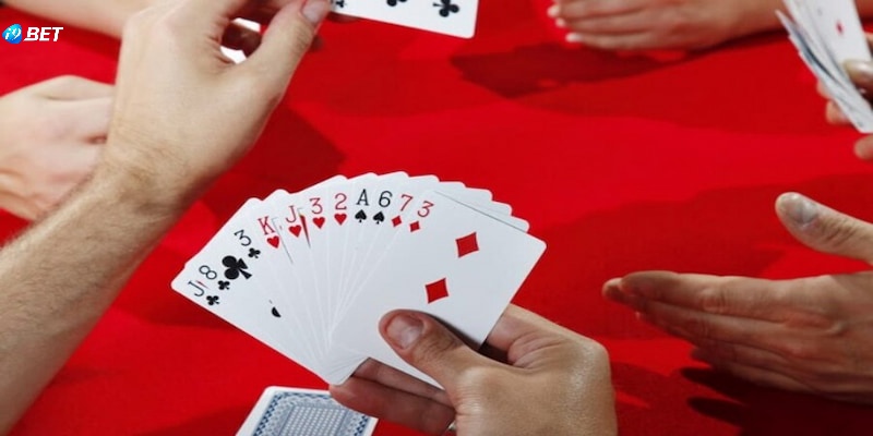Các kiểu liên kết trong trò chơi Tiến lên đang áp dụng tại Miền Bắc